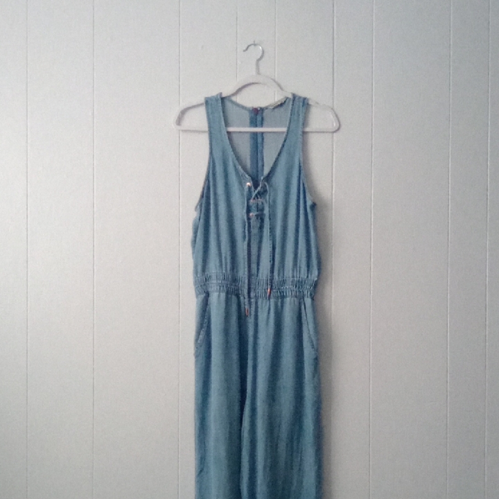 Chanbray Sleeveless Jumpsuit